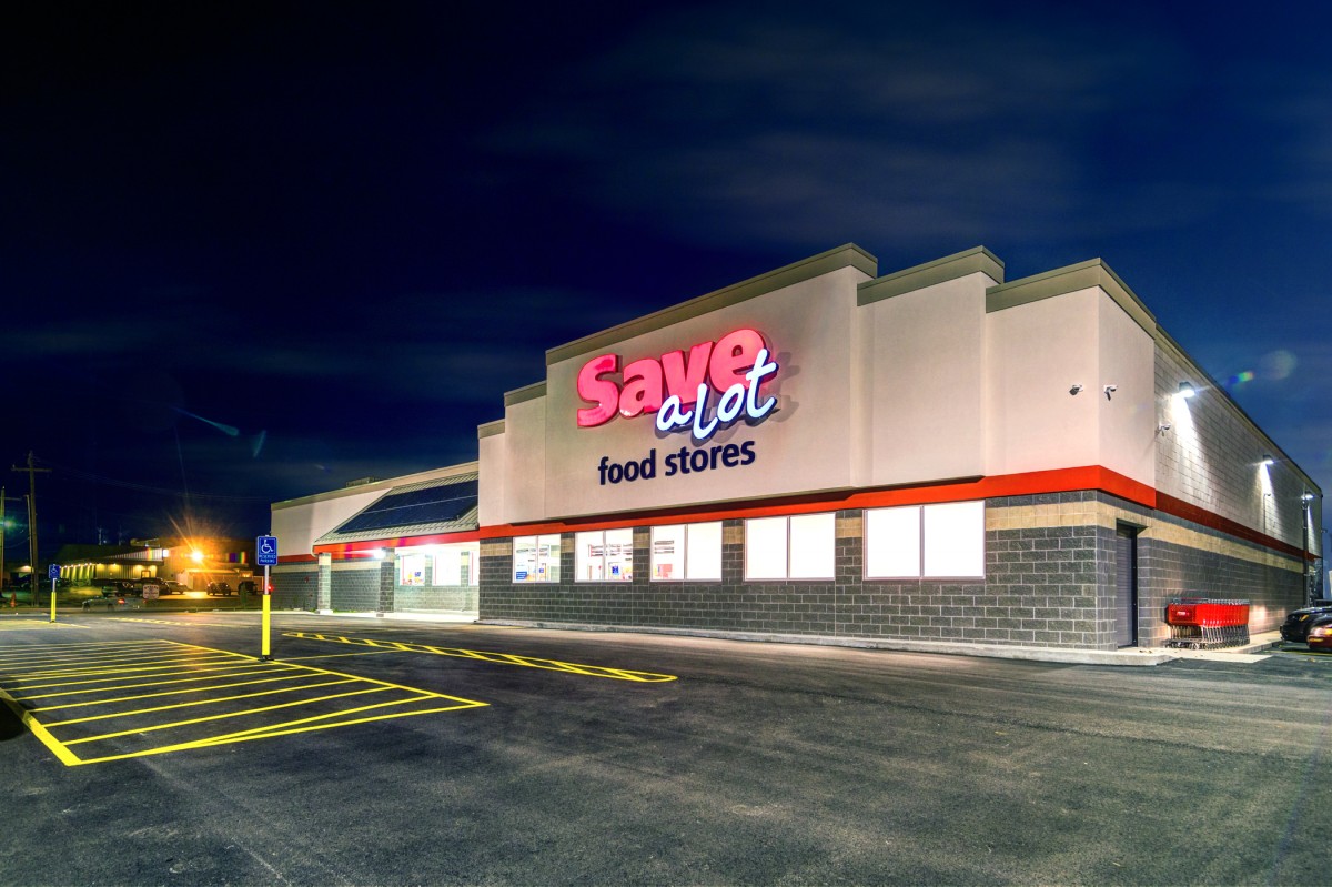 Commercial | Save-A-Lot Grocery Store | Architecture Design