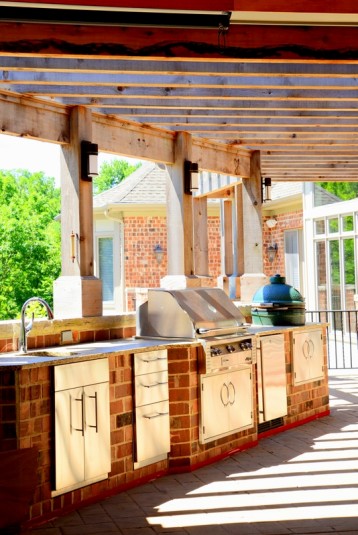 Sunset Hills Outdoor Addition Kitchen