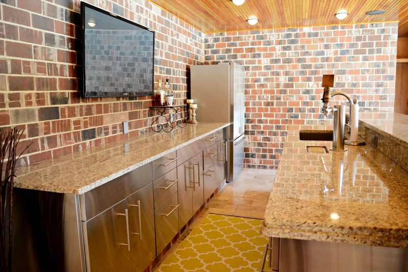 Sunset Hills Outdoor Addition Custom Bar