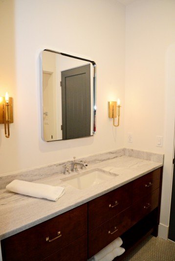Laurel Farmhouse Bathroom