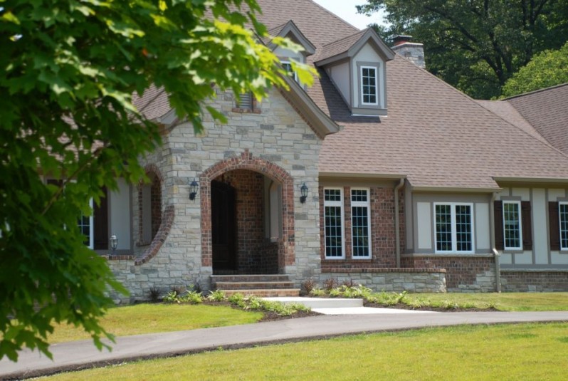 Front Elevation - Stoney Creek