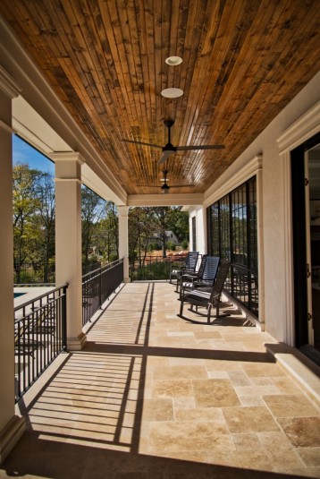 Covered veranda patio design