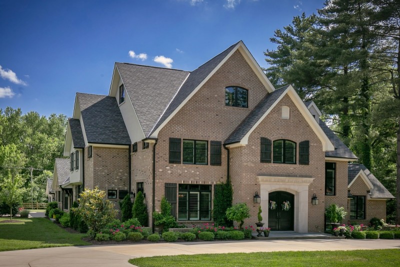 Brick cottage home architecture design