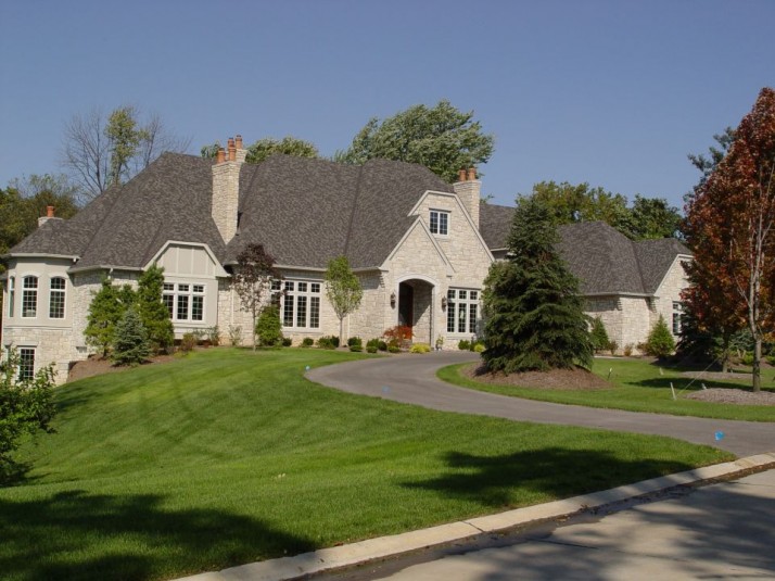 Front Elevation - Walnut Bluff