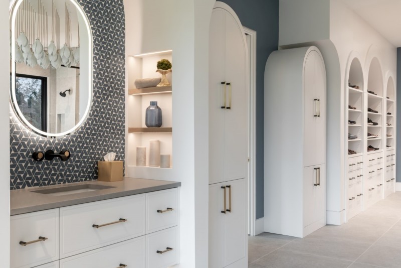 modern custom bath interior design